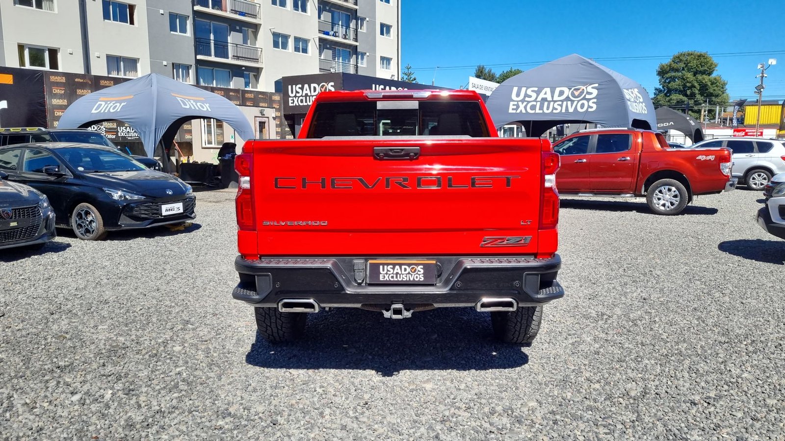 Chevrolet SILVERADO DCAB 4X4 5.3 AT 2023 - Imagen 7 de 20