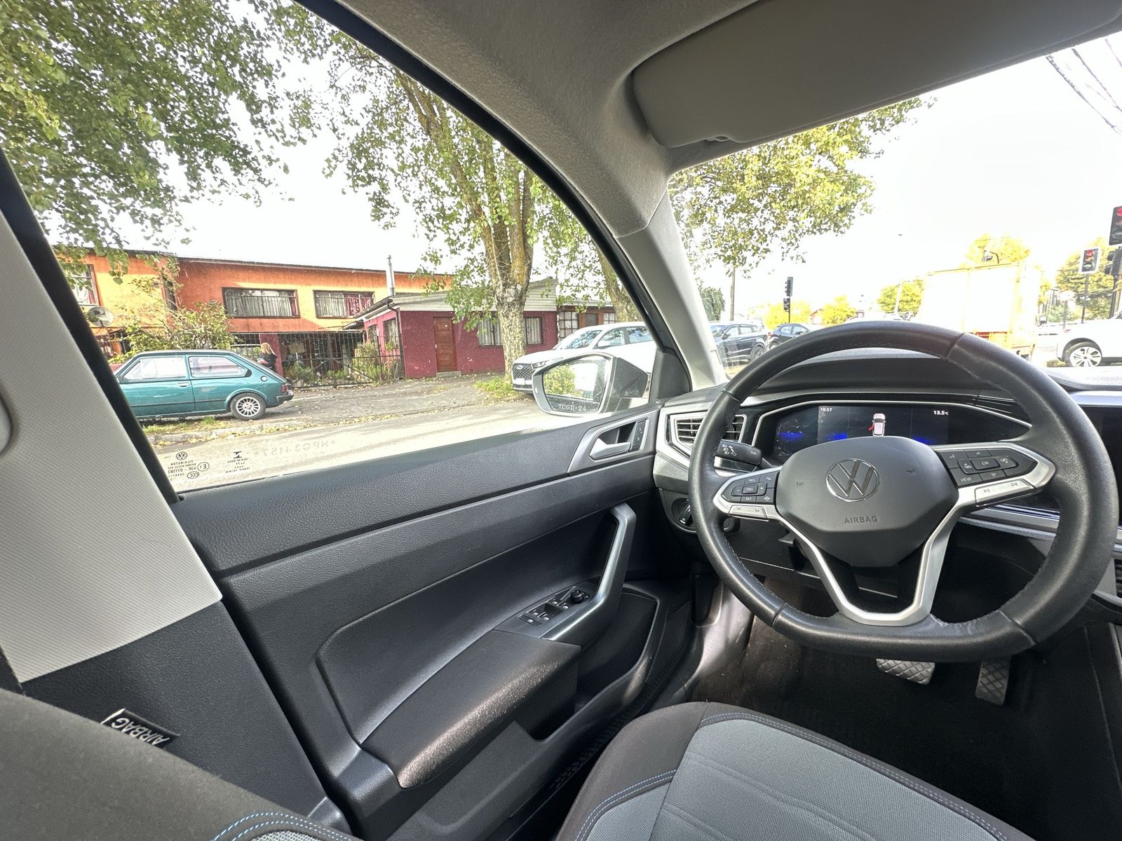 Volkswagen NIVUS TSI 1.0 AUT 2023 - Imagen 17 de 20