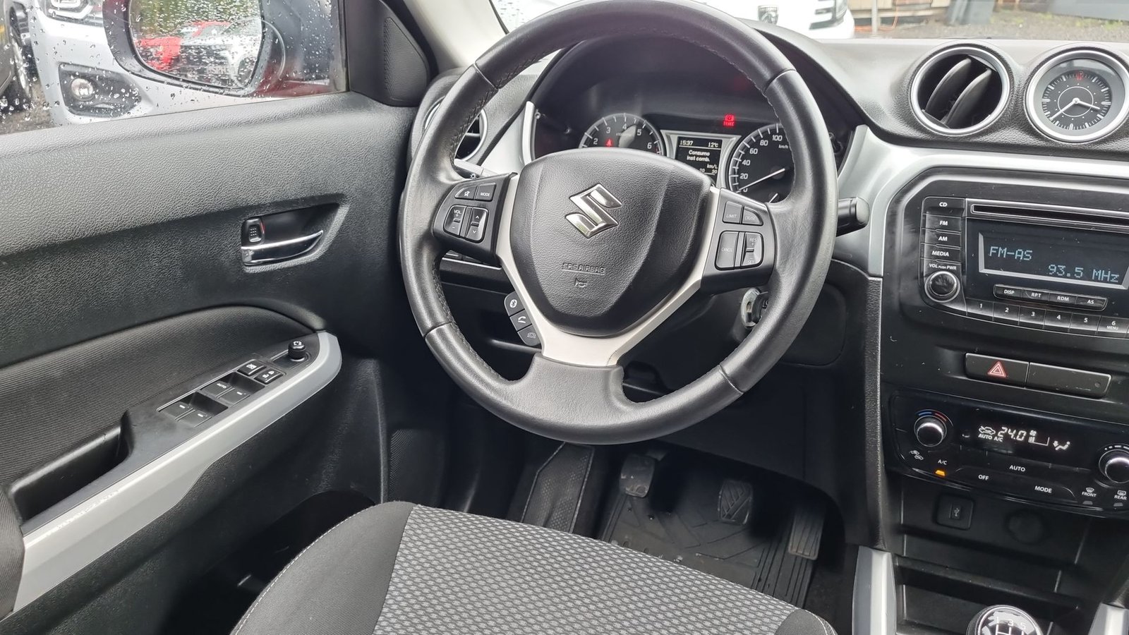 Suzuki VITARA GLS 1.6 2016 - Imagen 17 de 20