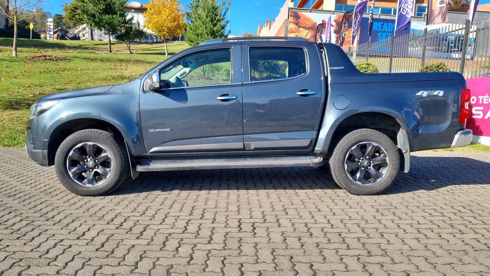 Chevrolet COLORADO DCAB 4X4 2.8 AT 2023 - Imagen 6 de 20