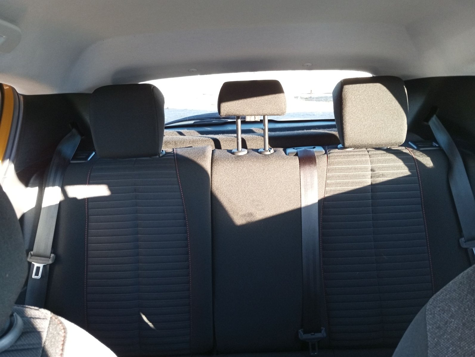 Peugeot 208 PURETECH 75 1.2 2023 - Imagen 11 de 20