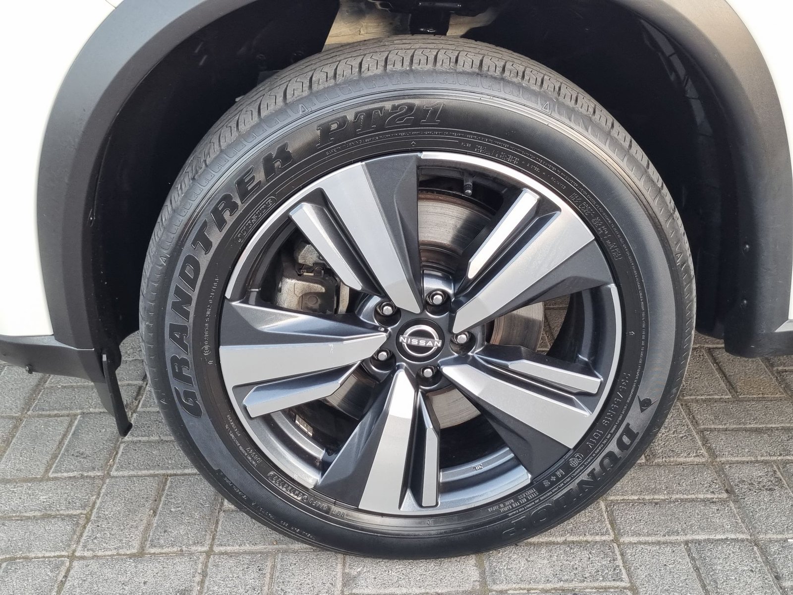 Nissan X-TRAIL XTRAIL 1.5 4X4 AUT 2023 - Imagen 16 de 20