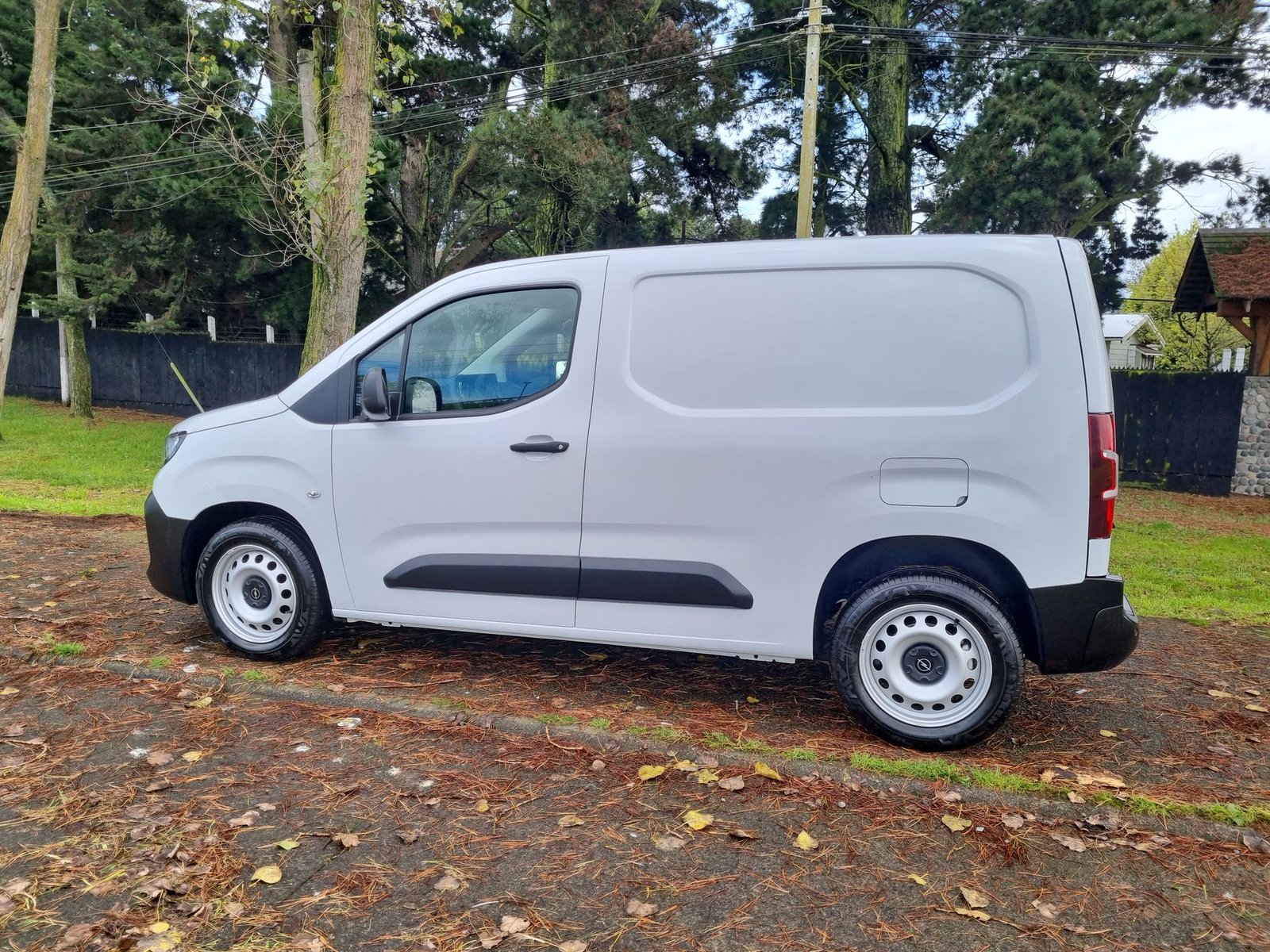 Opel COMBO L1 1.5 2026 - Imagen 14 de 20