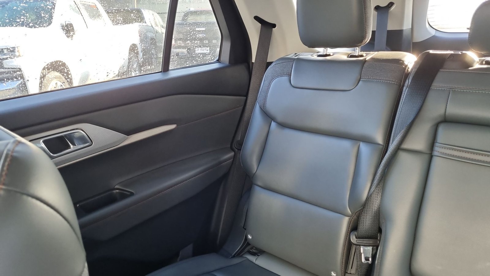 Ford EXPLORER ACTIVE RWD 2.3 AUT 2026 - Imagen 13 de 15