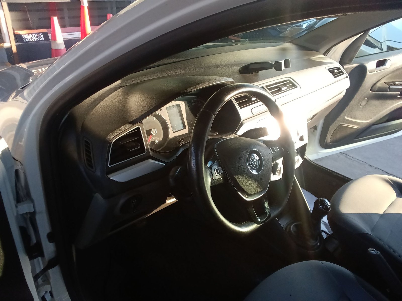 Volkswagen GOL 1.6 2019 - Imagen 10 de 15