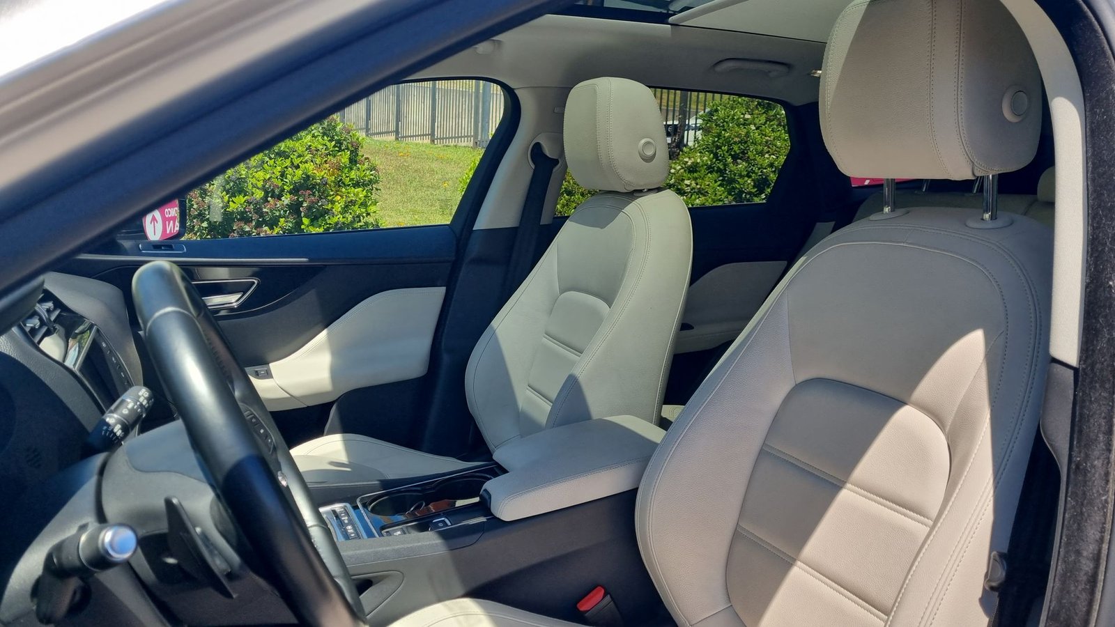 Jaguar F-PACE F PACE PRESTIGE 3.0 2017 - Imagen 15 de 20