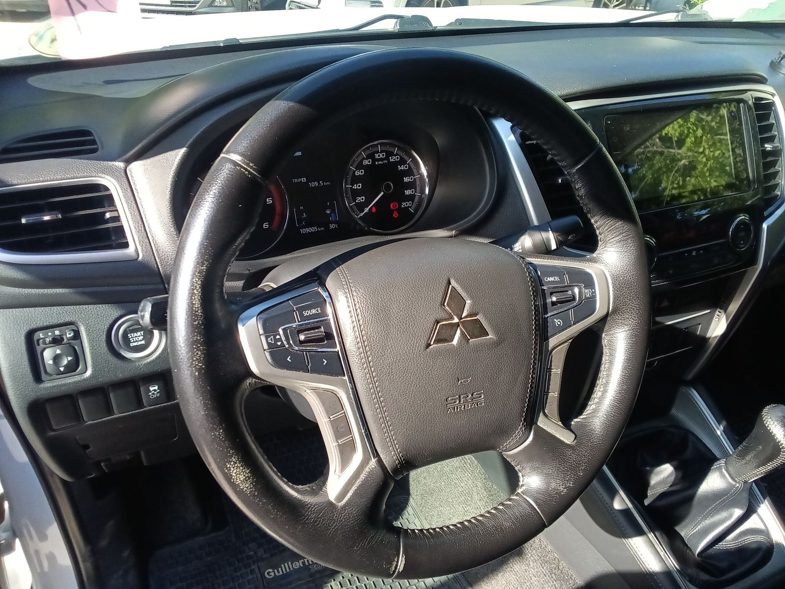 Mitsubishi L200 DAKAR 4X4 2.4 2023 - Imagen 20 de 20