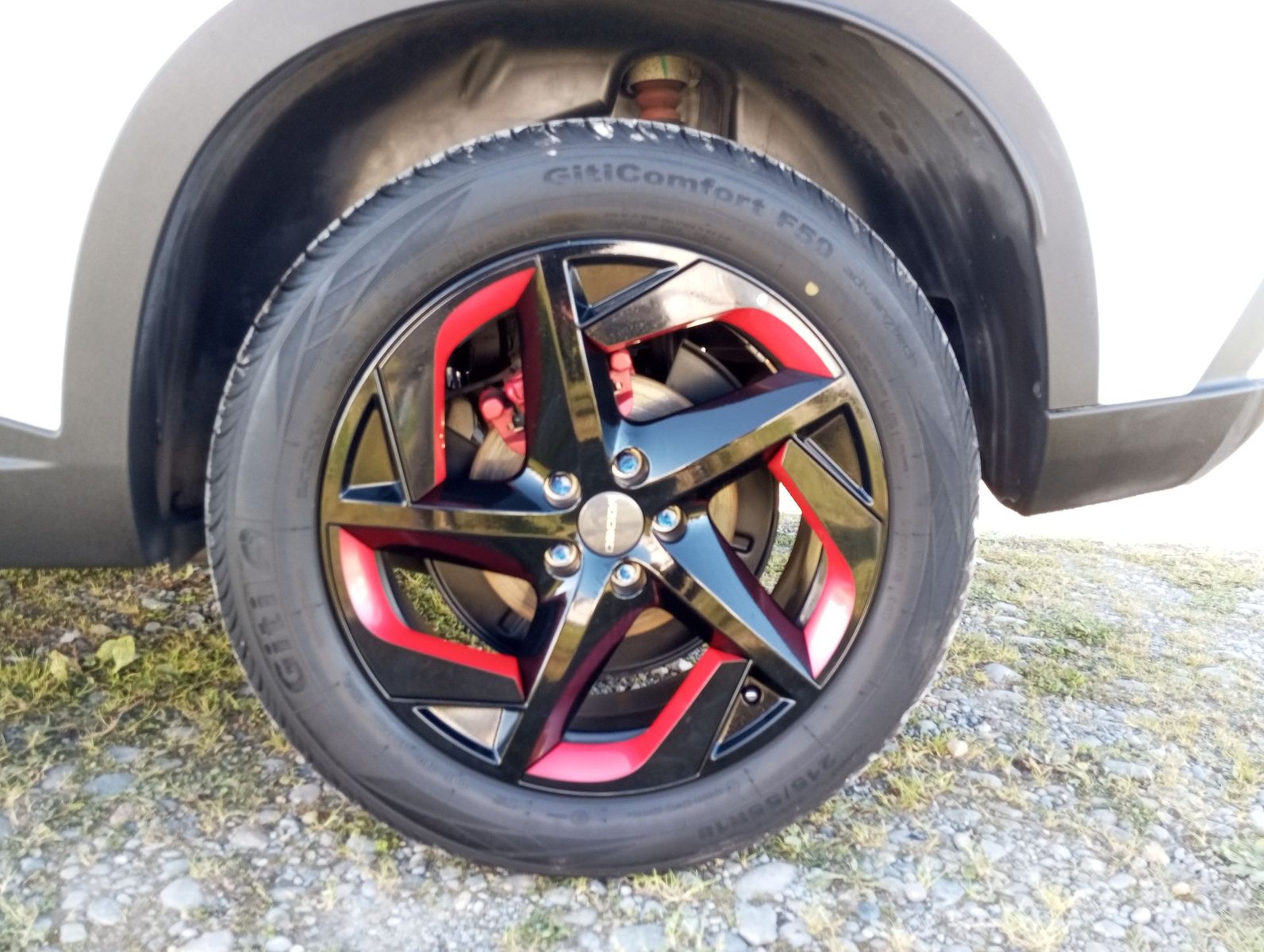 Omoda C5 OMODA LUXURY 1.5T CVT 2025 - Imagen 16 de 20