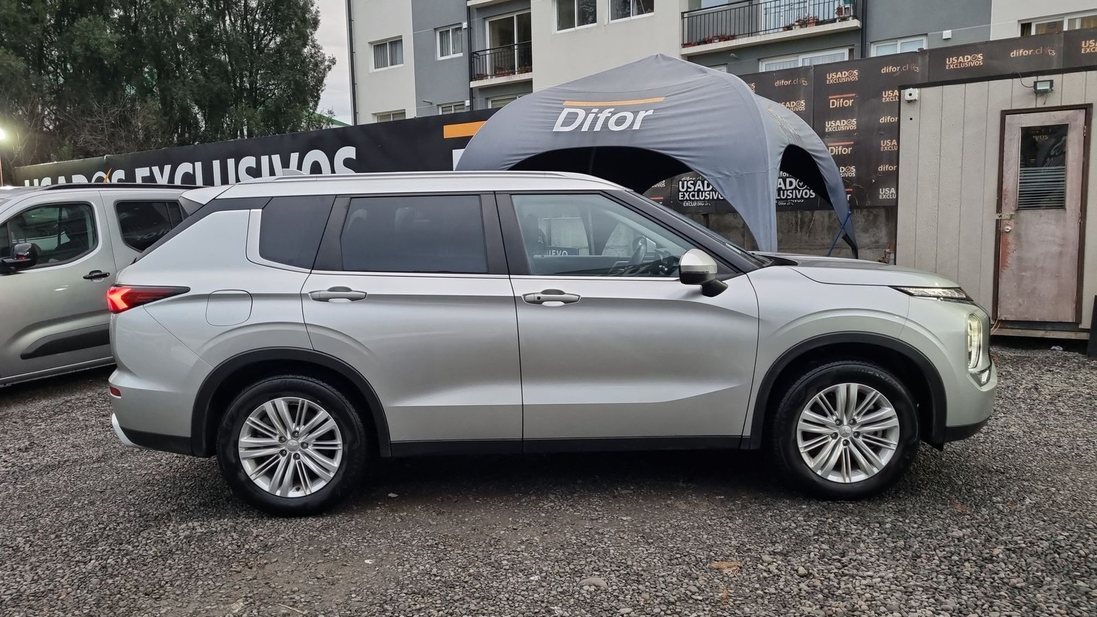 Mitsubishi OUTLANDER 2023 - Imagen 9 de 20