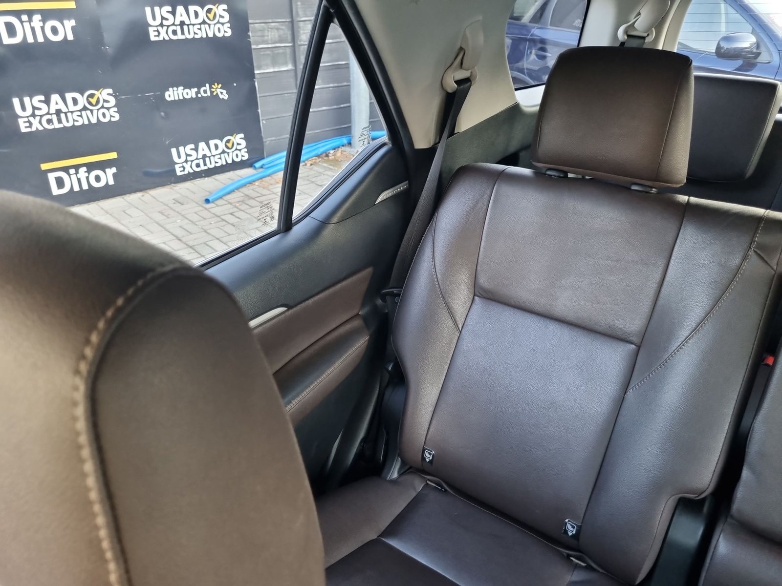 Toyota FORTUNER SRX 4X4 2.7 AUT 2019 - Imagen 12 de 20
