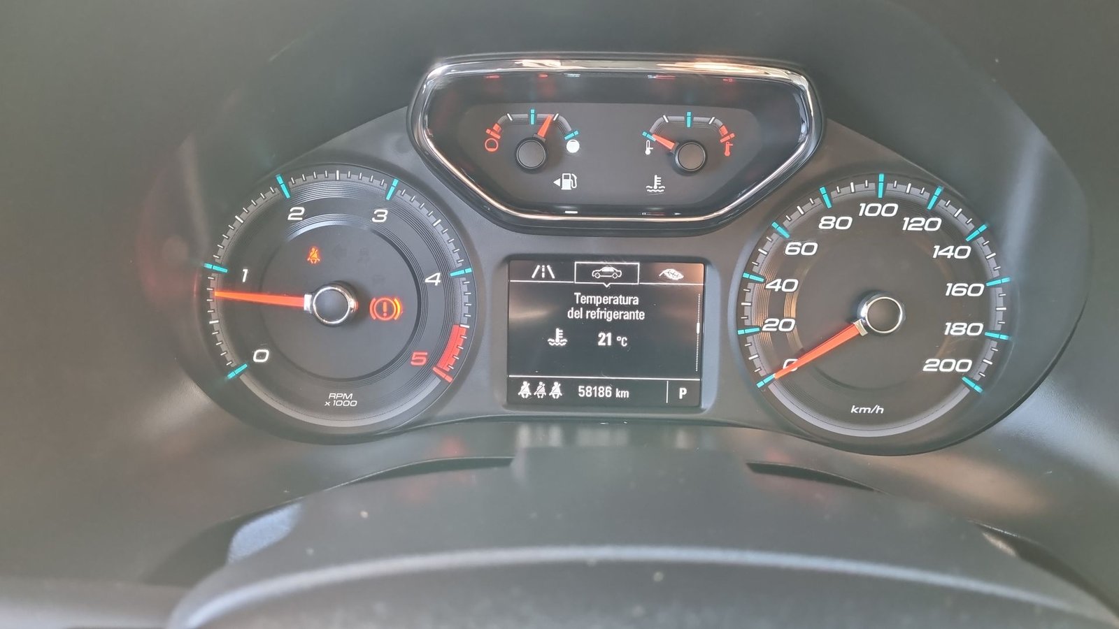 Chevrolet COLORADO DCAB 4X4 2.8 AT 2023 - Imagen 19 de 20