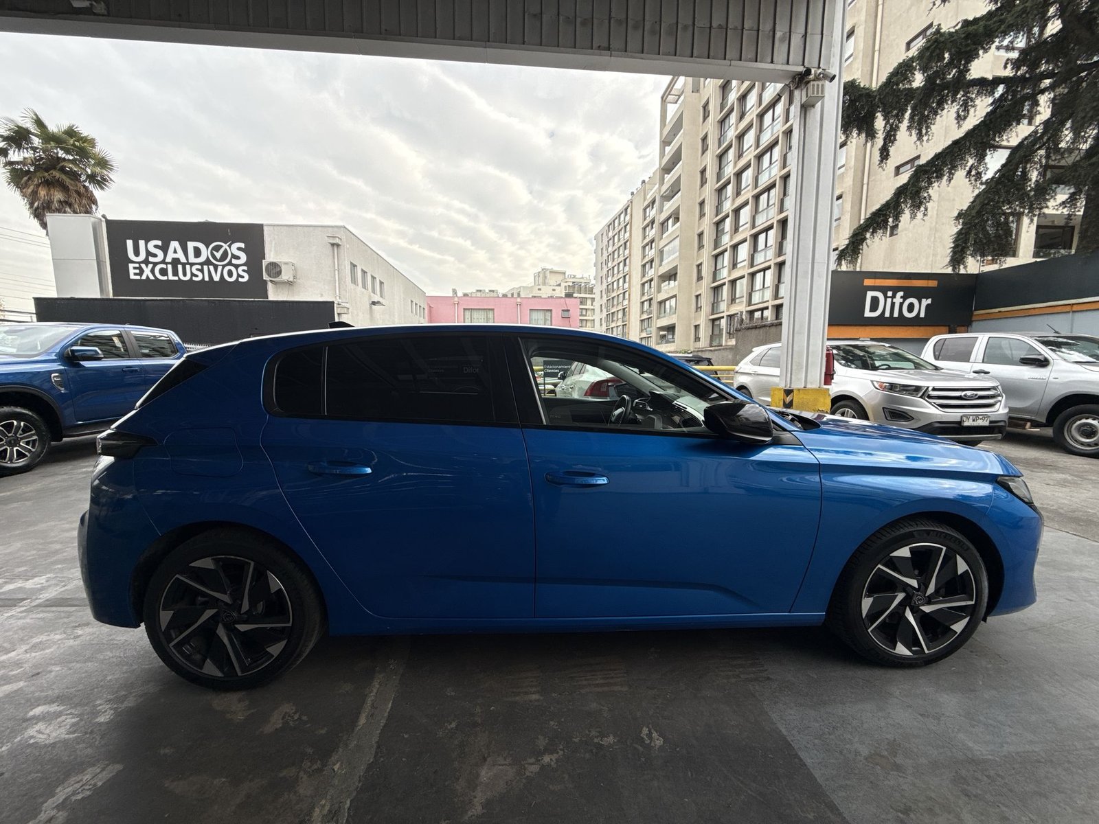 Peugeot 308 BLUEHDI 1.5 AUT 2024 - Imagen 9 de 20