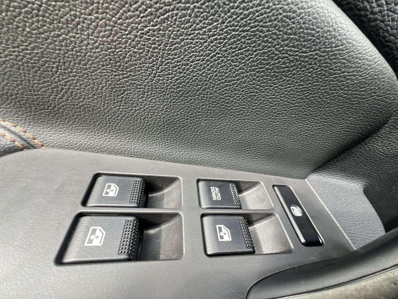 Changan CX70 1.6 2019 - Imagen 13 de 20