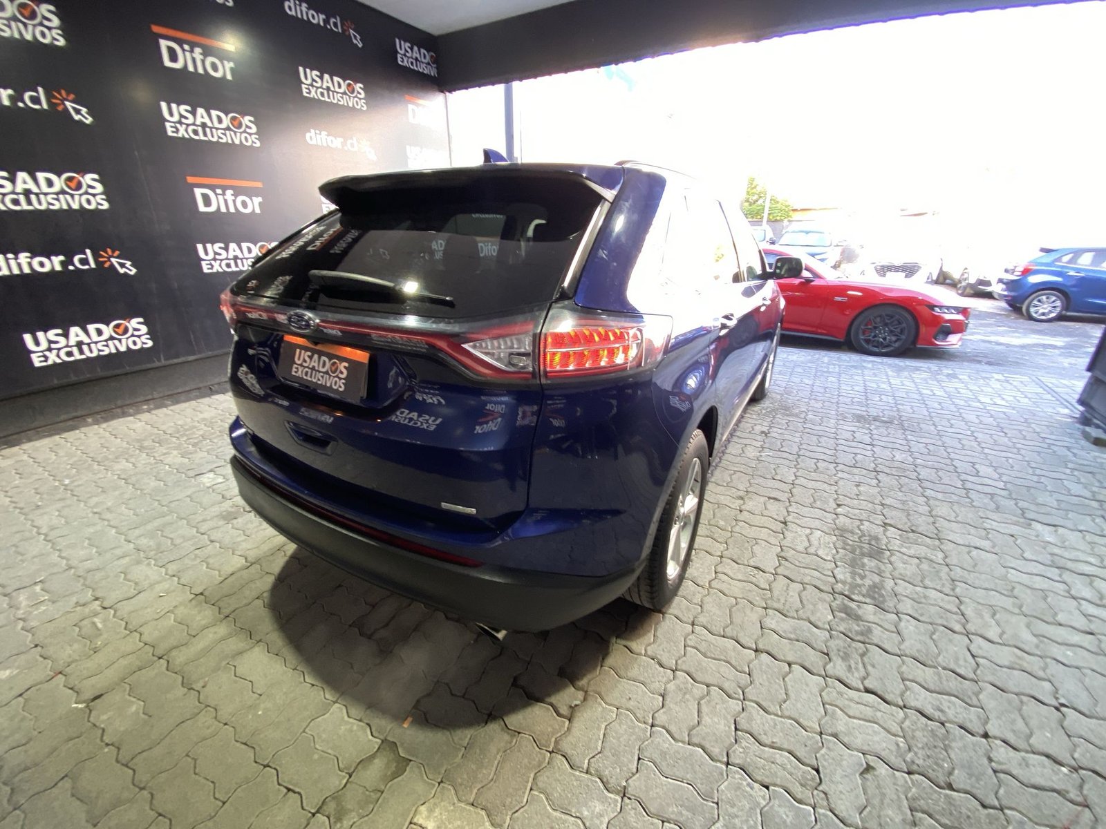 Ford EDGE FWD 2.0 AUT 2017 - Imagen 10 de 20