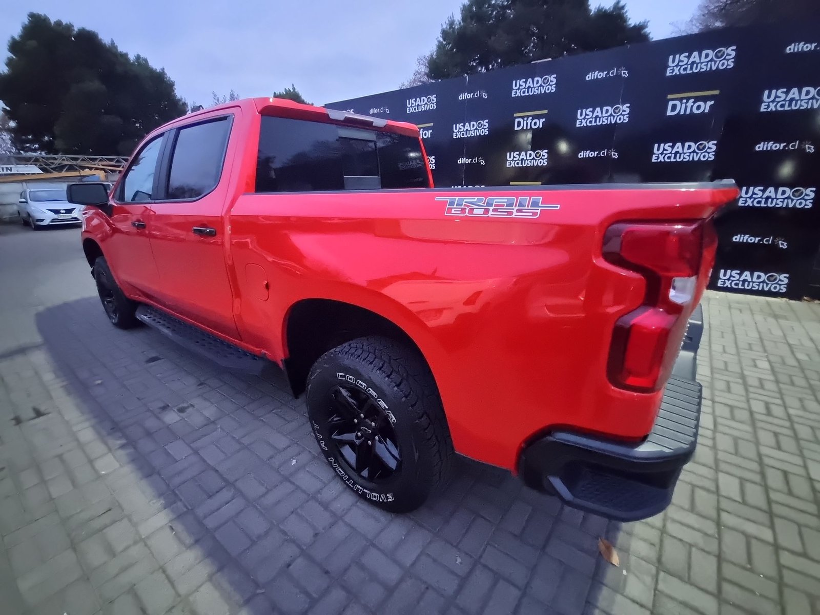 Chevrolet SILVERADO DCAB 4X4 5.3 AT 2021 - Imagen 6 de 20
