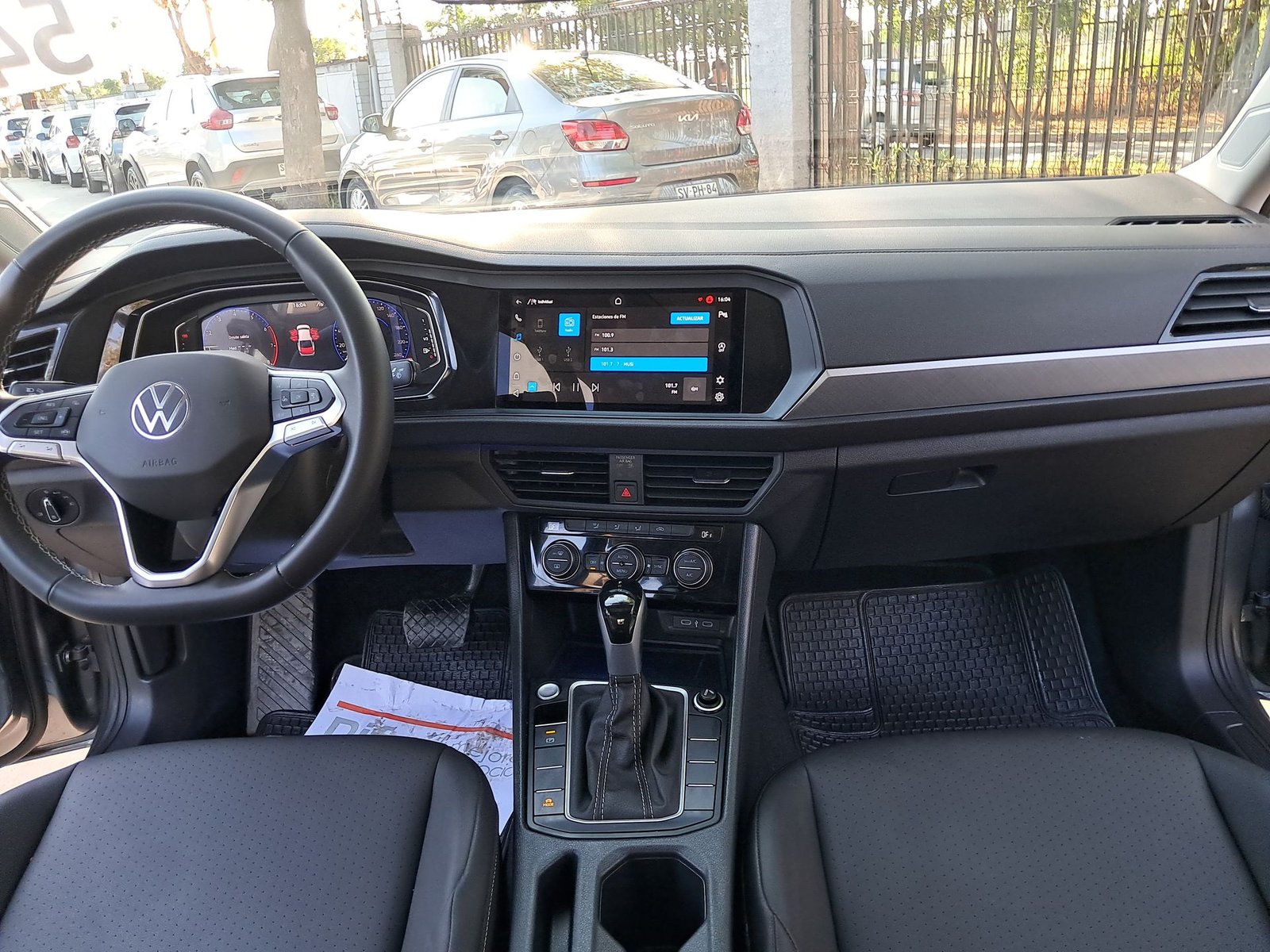 Volkswagen JETTA 4X2 1.4 AUT 2025 - Imagen 10 de 20