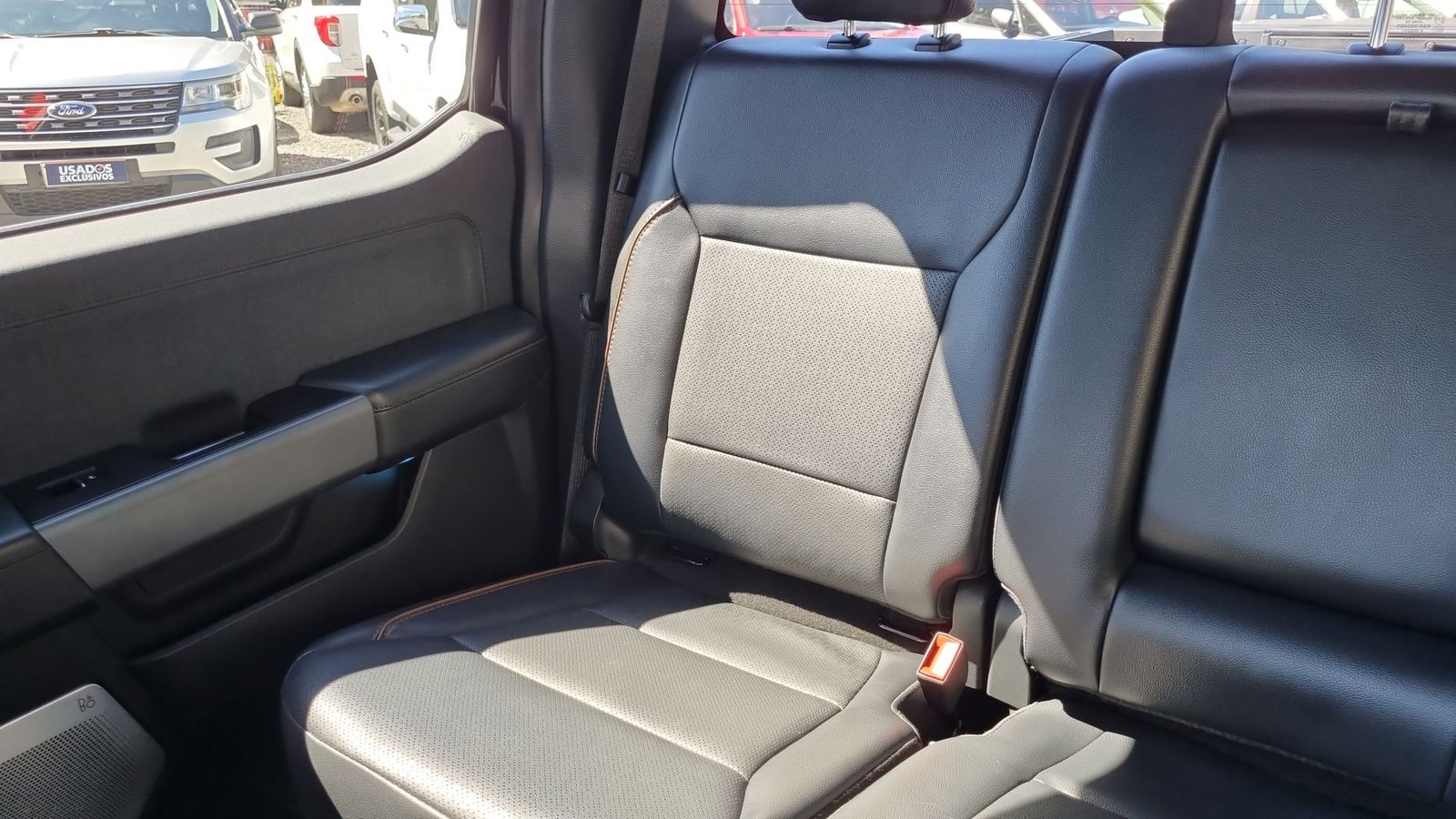 Ford F-150 F150 LARIAT LUX 4X4 5.0 AUT 2025 - Imagen 13 de 15