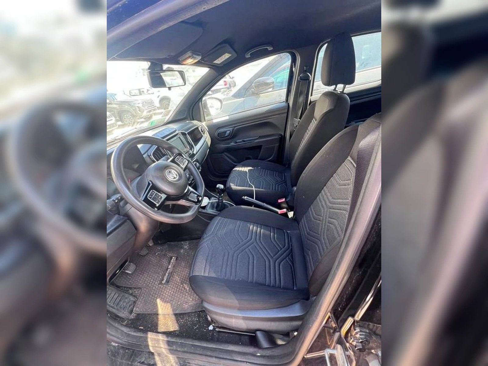 RAM 700 BIGHORN CD 1.4 2023 - Imagen 5 de 6