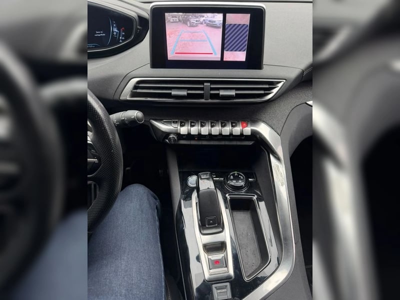 Peugeot 3008 GT LINE 1.6 2019 - Imagen 12 de 14