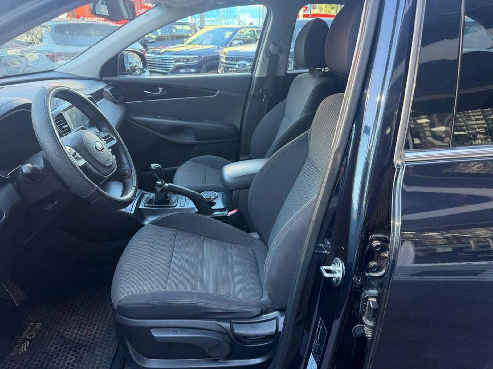 KIA SORENTO DOHC 2.4 2019 - Imagen 11 de 20