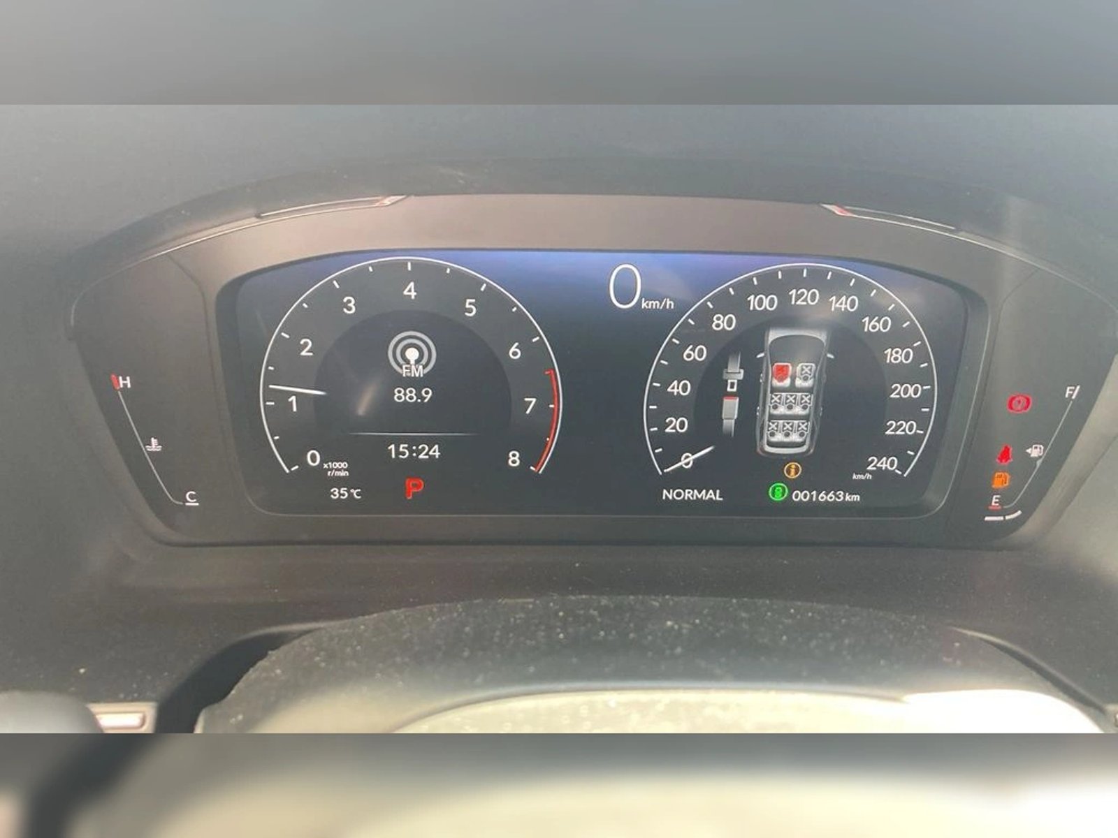 HONDA PILOT TOURING 4X4 3.5 AUT 2025 - Imagen 8 de 11