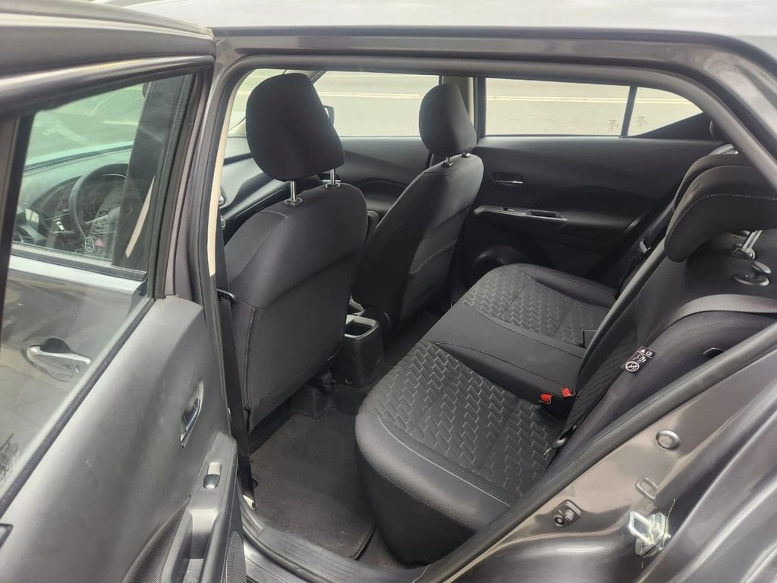 NISSAN KICKS SENSE 1.6 MT 2023 - Imagen 11 de 11