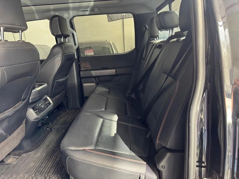 Ford F-150 5.0 LARIAT LUXURY CC DOB. CAB. 4X4 AT 4P 2023 - Imagen 15 de 15
