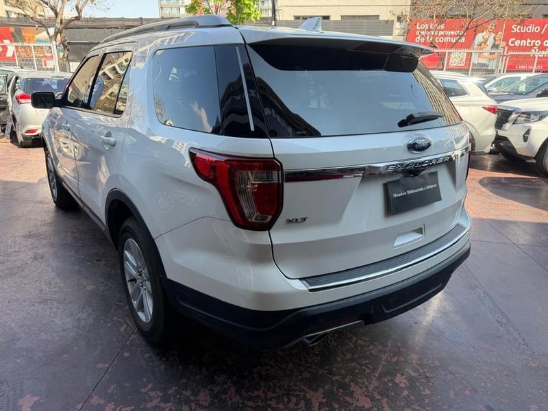 Ford EXPLORER XLT 3.5 4x2 3R. 2018 - Imagen 6 de 13