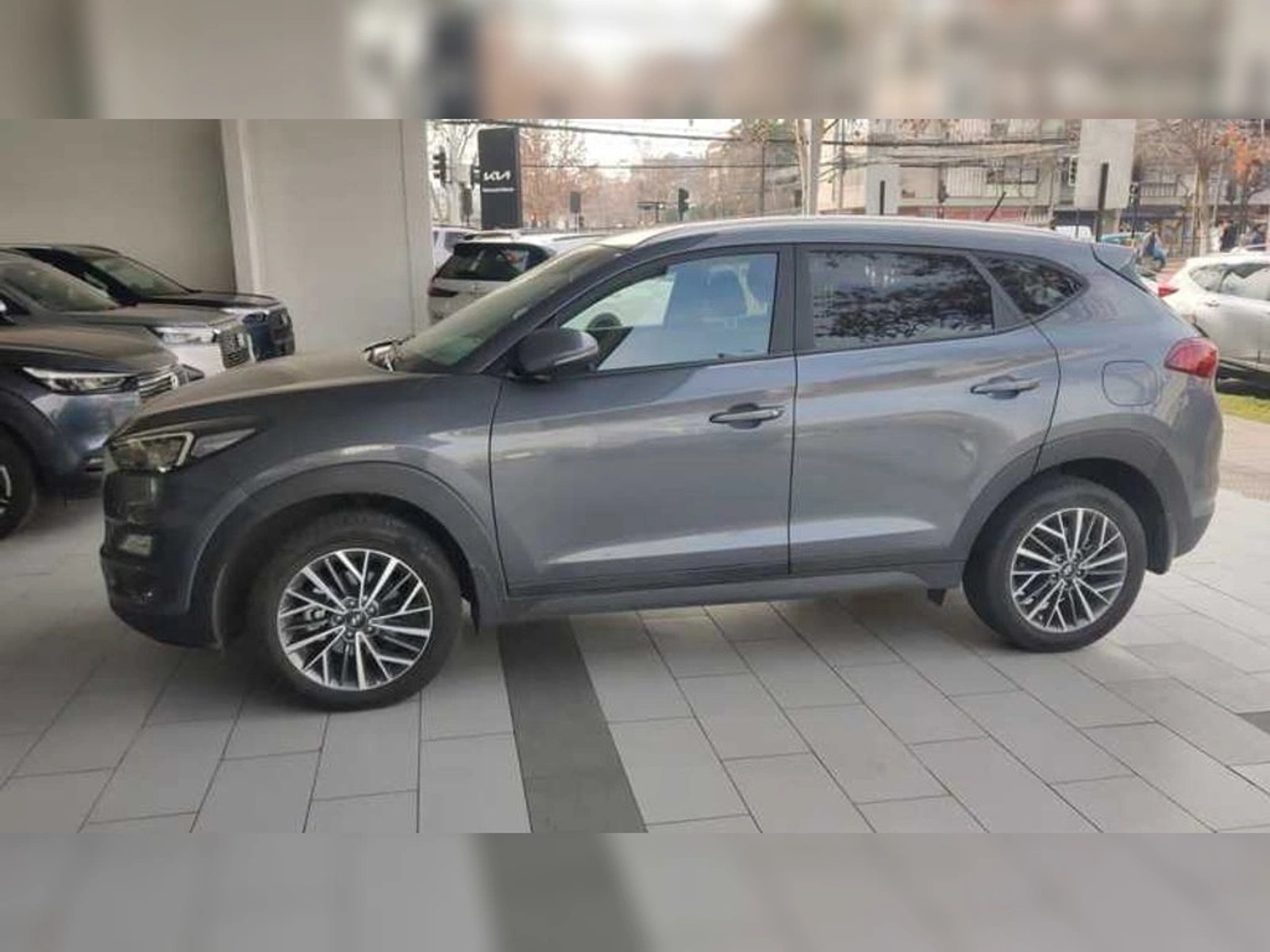 Hyundai TUCSON TL 2.0 AUT 2020 - Foto 4 de 5