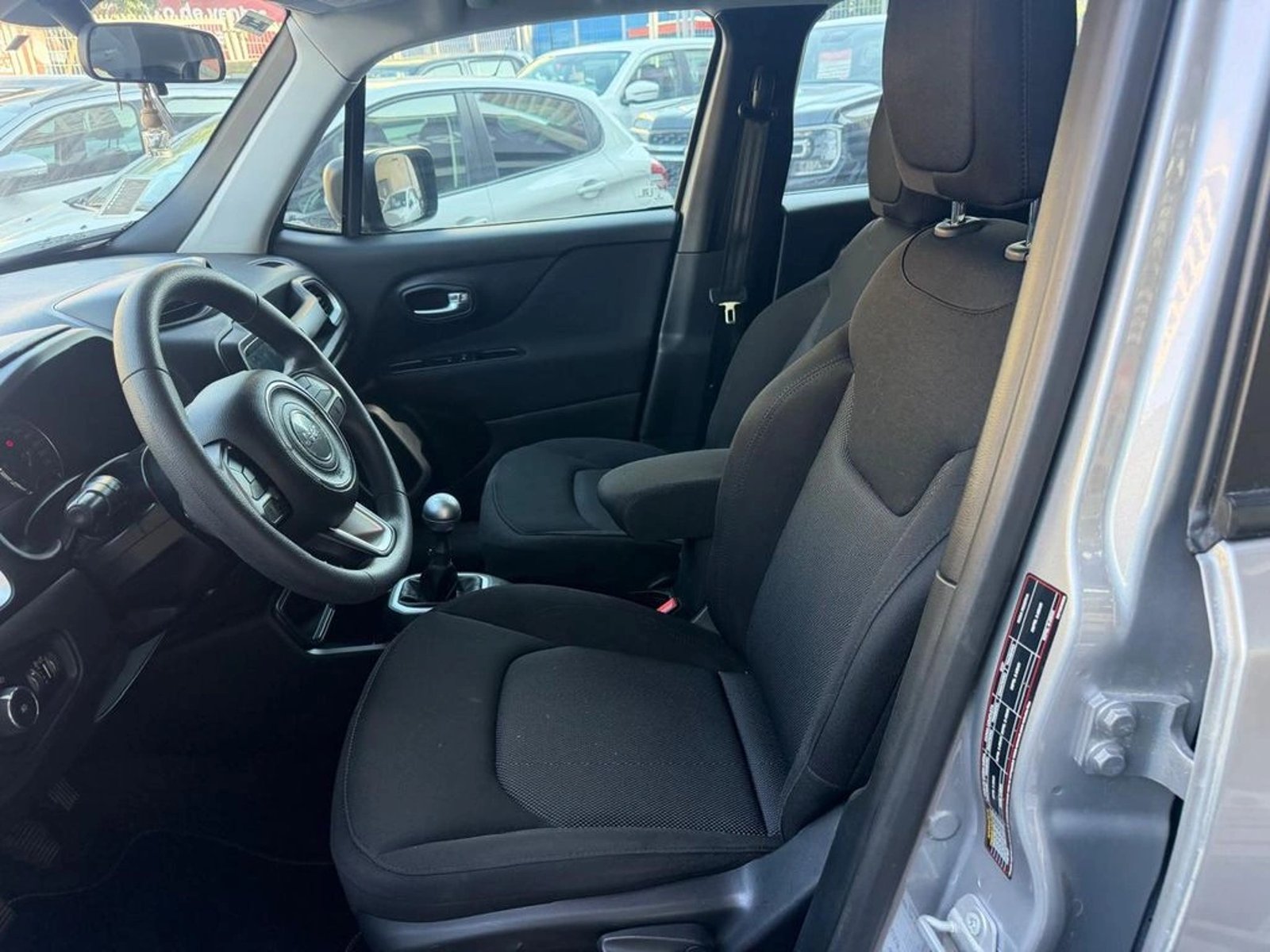 JEEP RENEGADE SPORT 1.8 2021 - Imagen 10 de 16