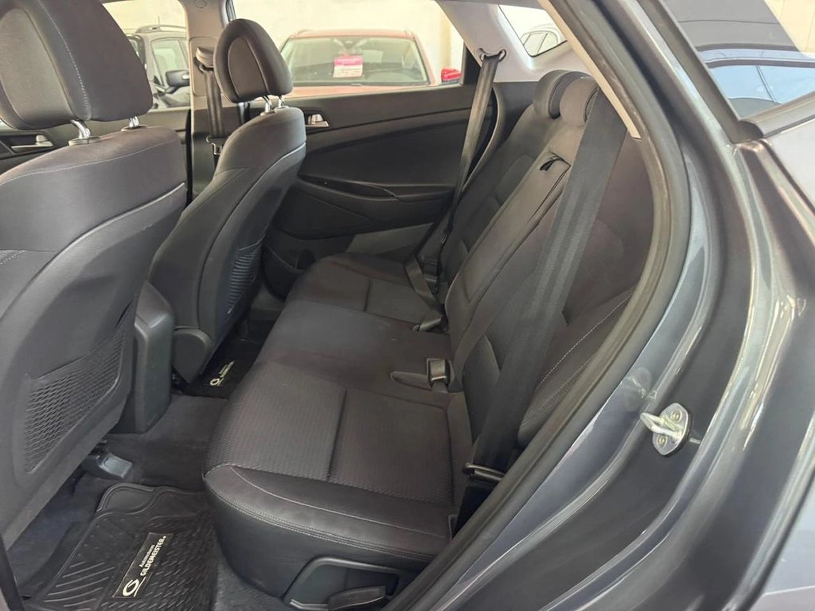 HYUNDAI TUCSON 2.0 GL AT 2WD AC 2018 - Imagen 10 de 15