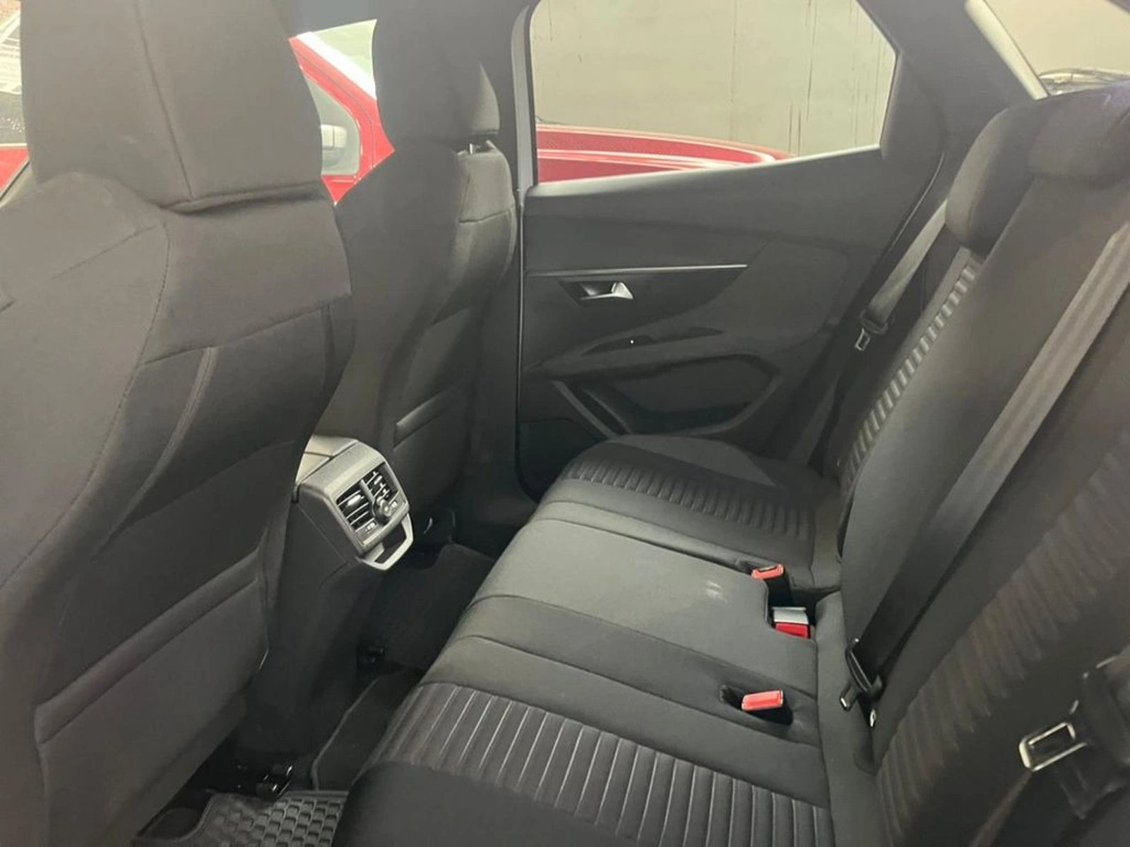 Peugeot 3008 Active Pack Puretech 130 2026 - Imagen 15 de 15