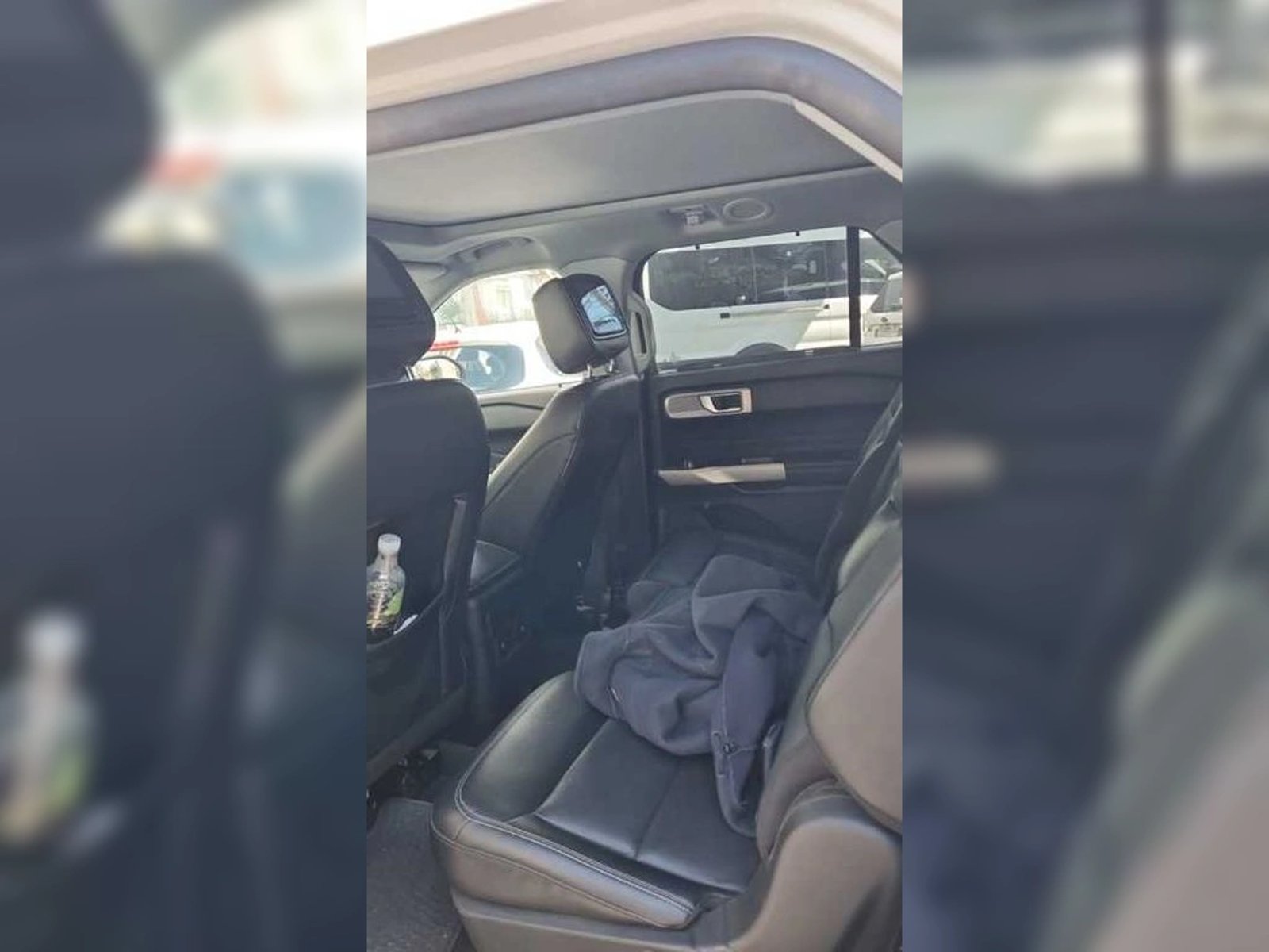 FORD EXPLORER LTD 2.3 AUT 2023 - Imagen 9 de 14