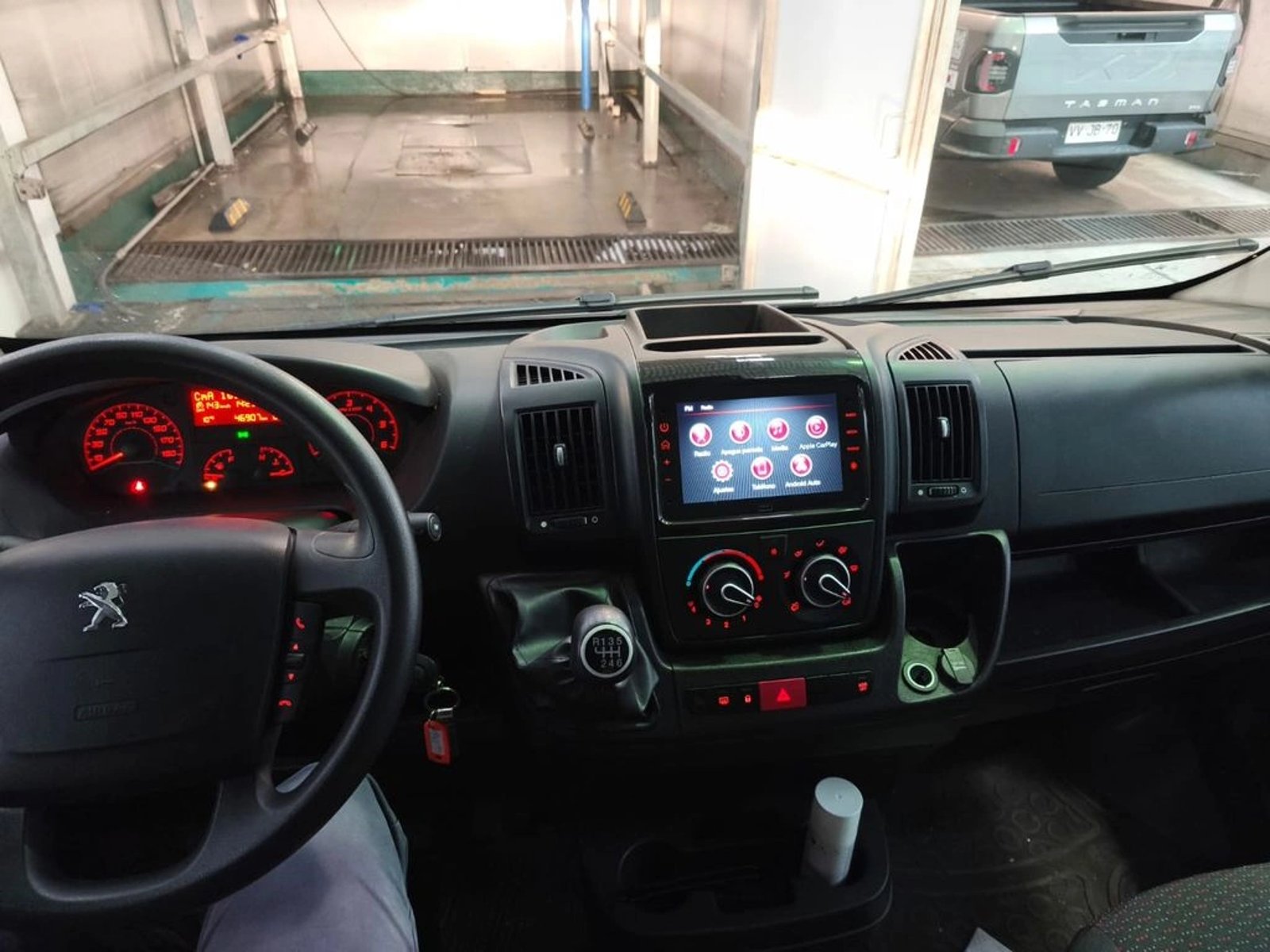 Peugeot BOXER Furgón  L2H2 BlueHDi 165 2025 - Imagen 15 de 15