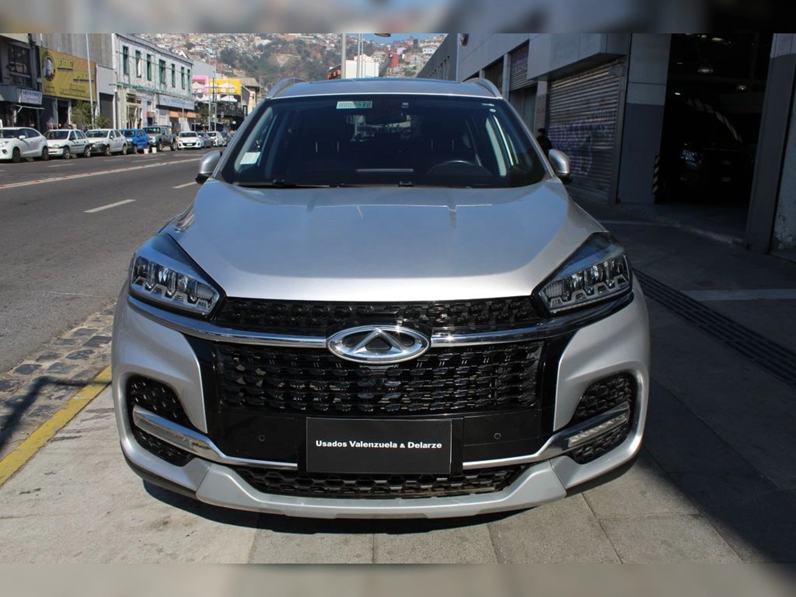 Chery TIGGO 8 GLX 1.5 2022 - Foto 2 de 10
