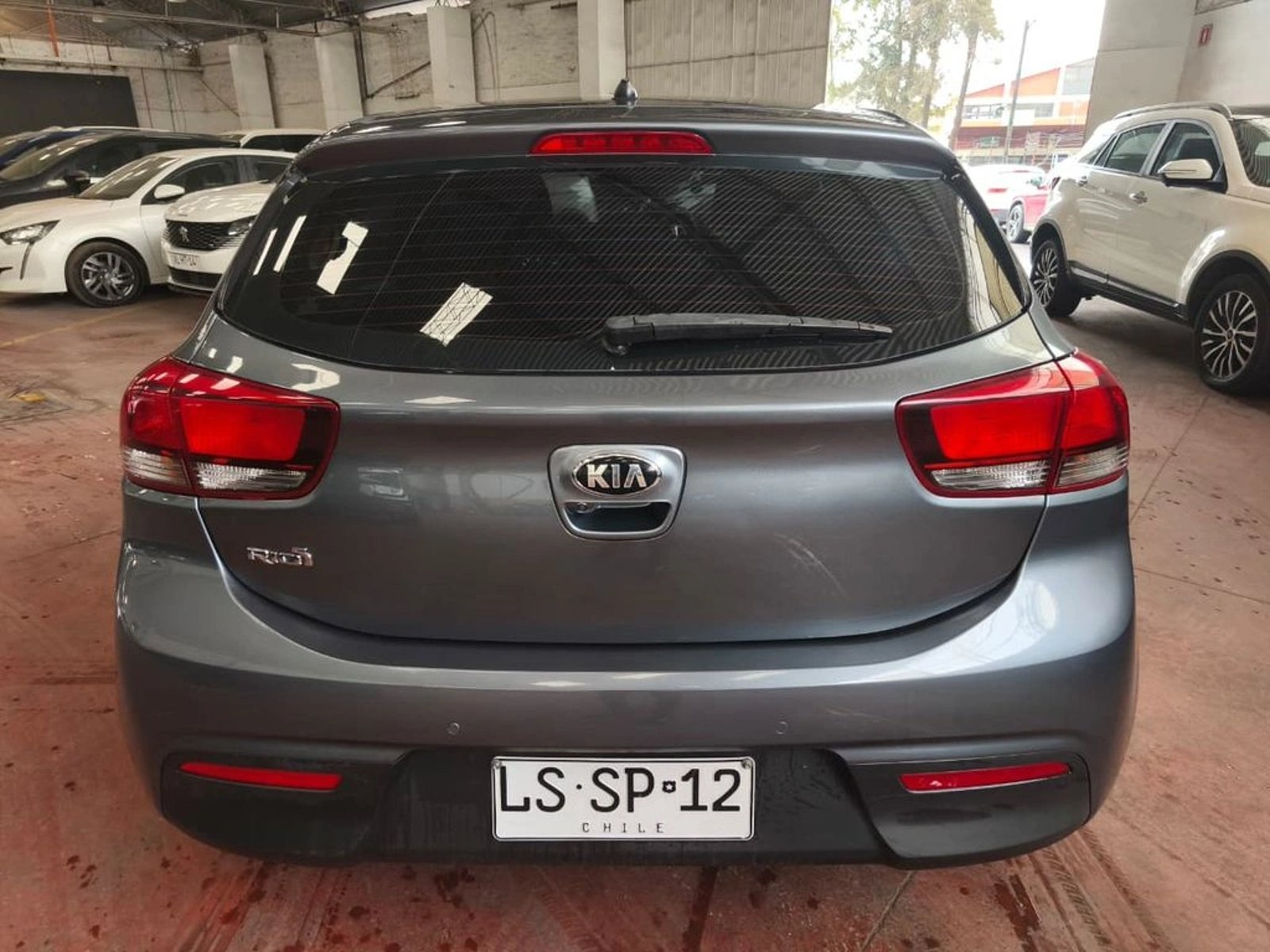 Kia RIO 5 EX 1.4 2020 - Imagen 6 de 13