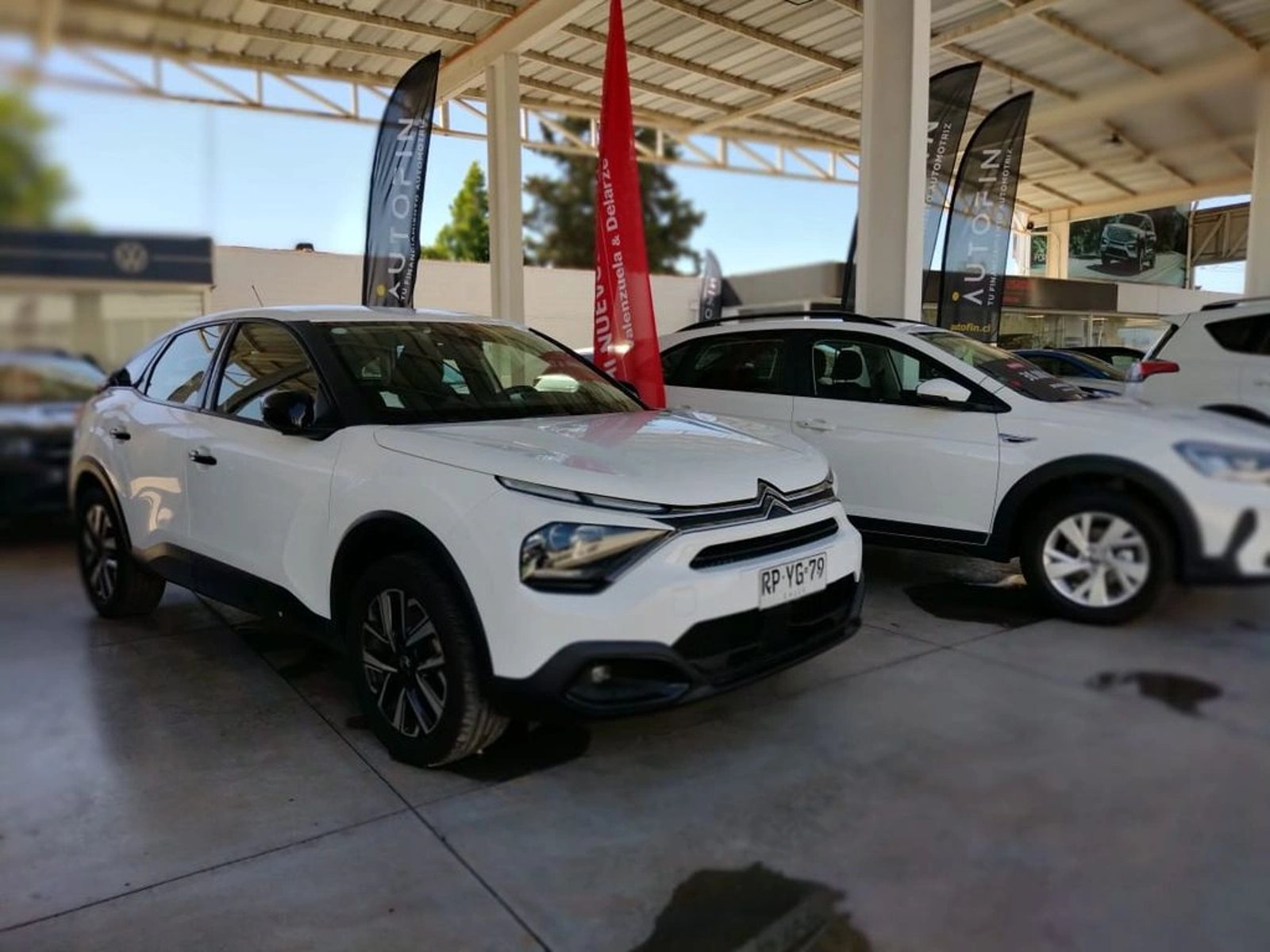 Citroën C4 BlueHDI 130 s&s Eat8 Shine 2022 - Foto 2 de 11