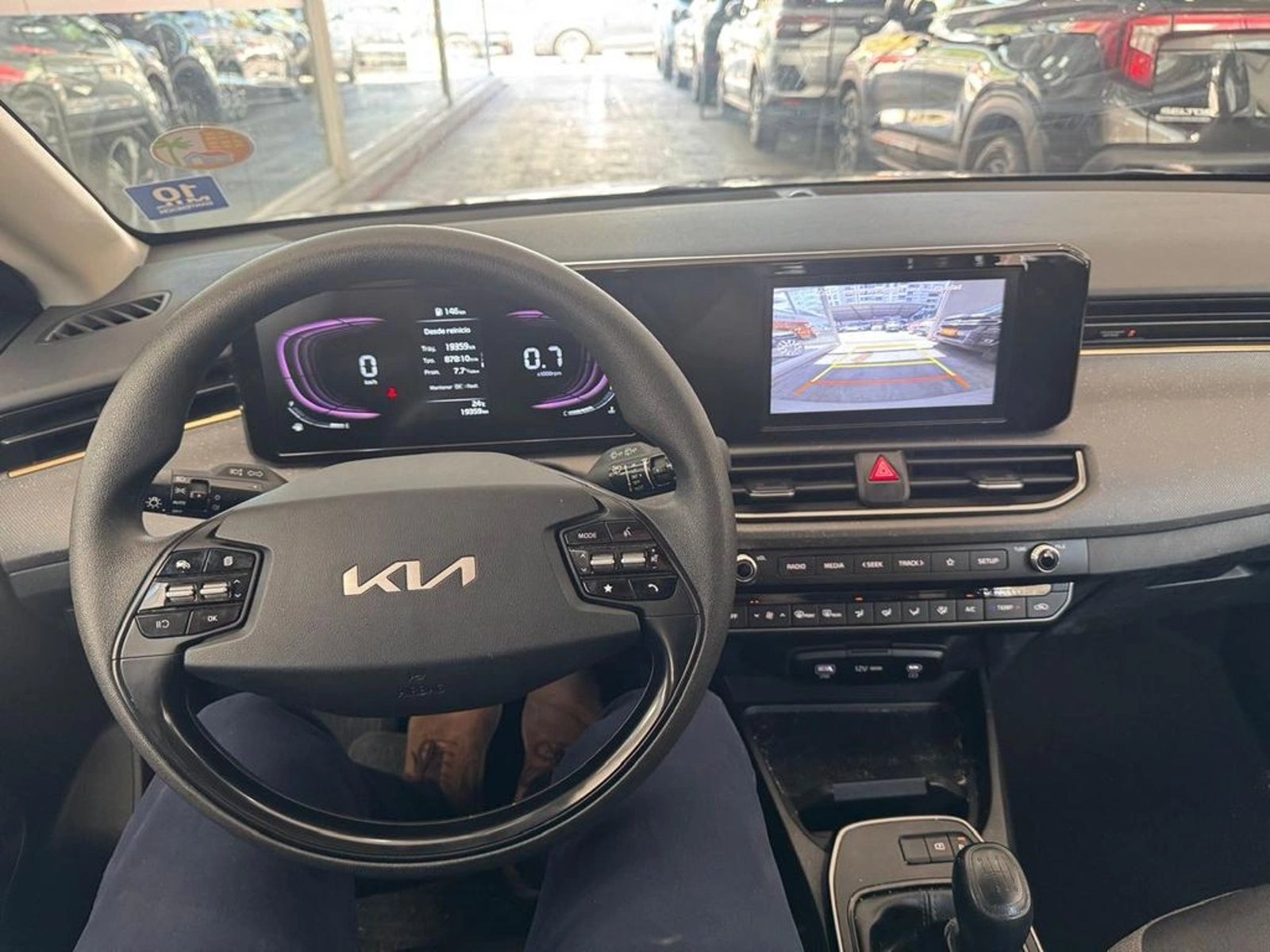 KIA K3 Cross EX Full 2024 - Imagen 11 de 19