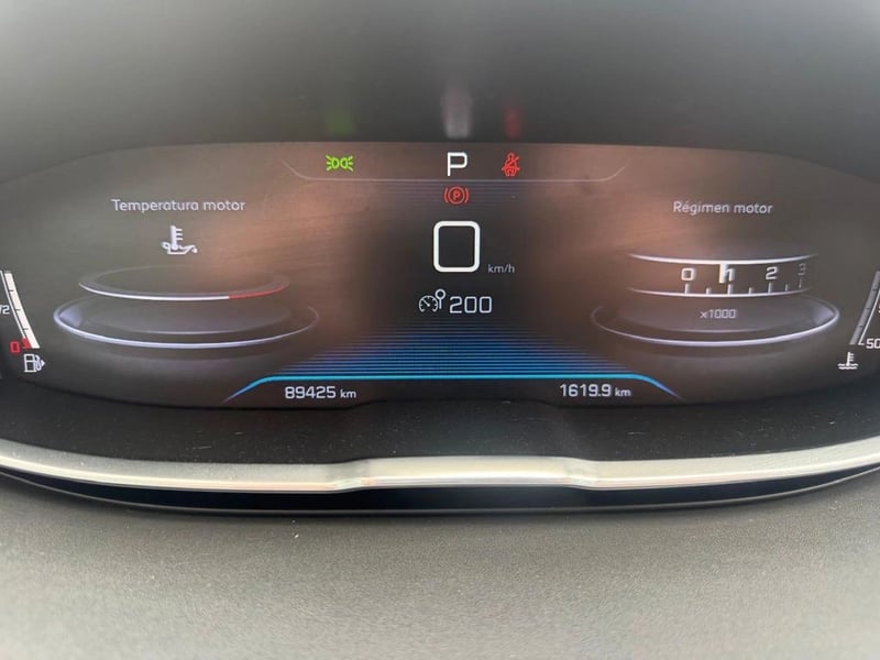 Peugeot 3008 ALLURE BLUEHDI 1.5 AT 2019 - Imagen 8 de 10