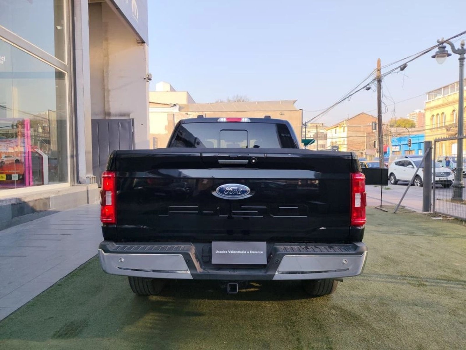 Ford F-150 XLT 4X4 5.0 AUT 2024 - Imagen 6 de 17