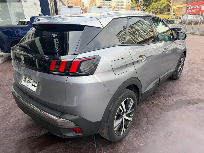 Peugeot 3008 Active 1.6 BlueHDi 120HP MT E6 2017 - Imagen 4 de 13
