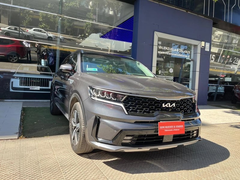 Kia SORENTO 2.5 EX GSL 2WD AT6 5P 2022 - Imagen 9 de 18