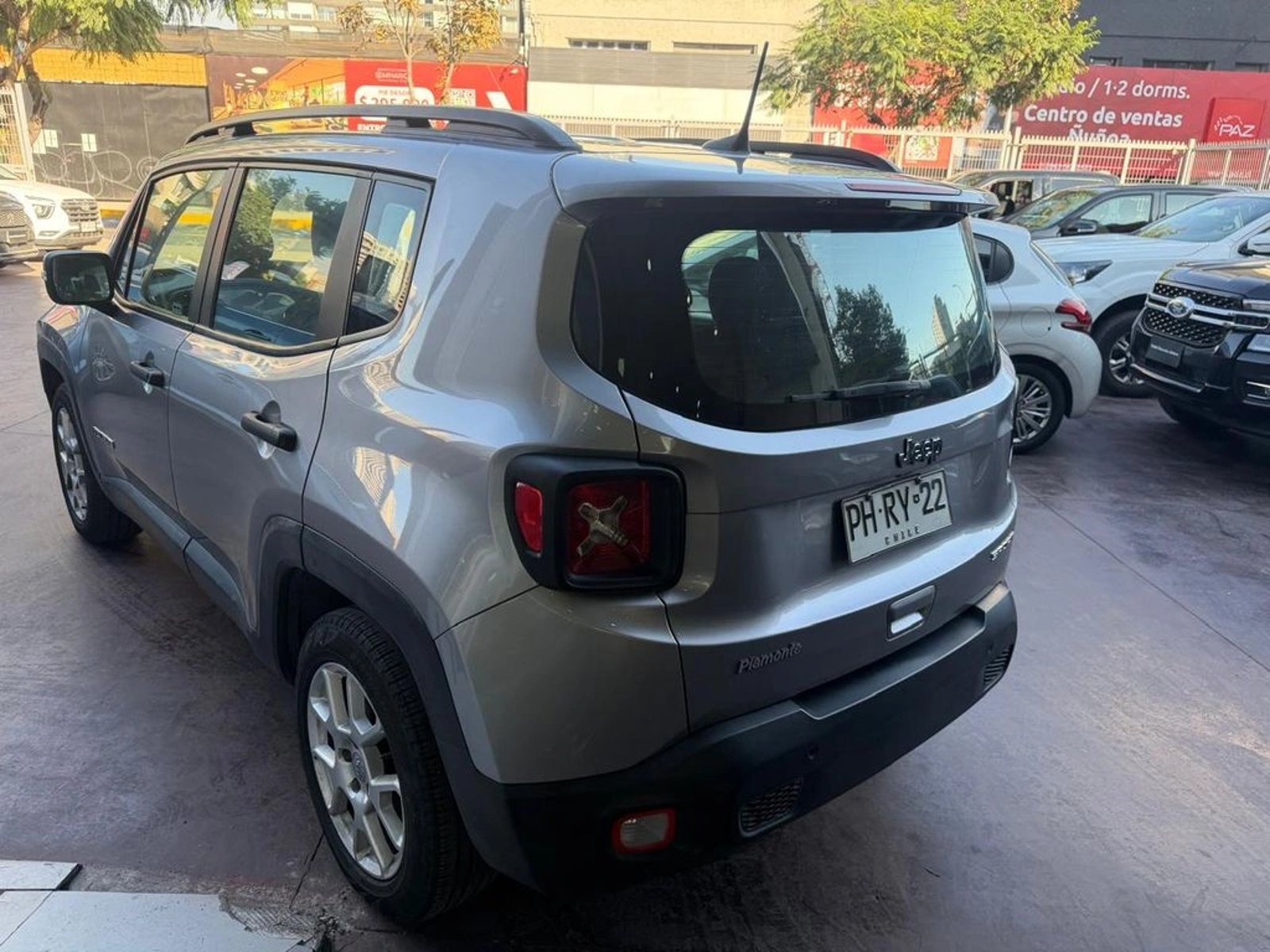 JEEP RENEGADE SPORT 1.8 2021 - Imagen 6 de 16