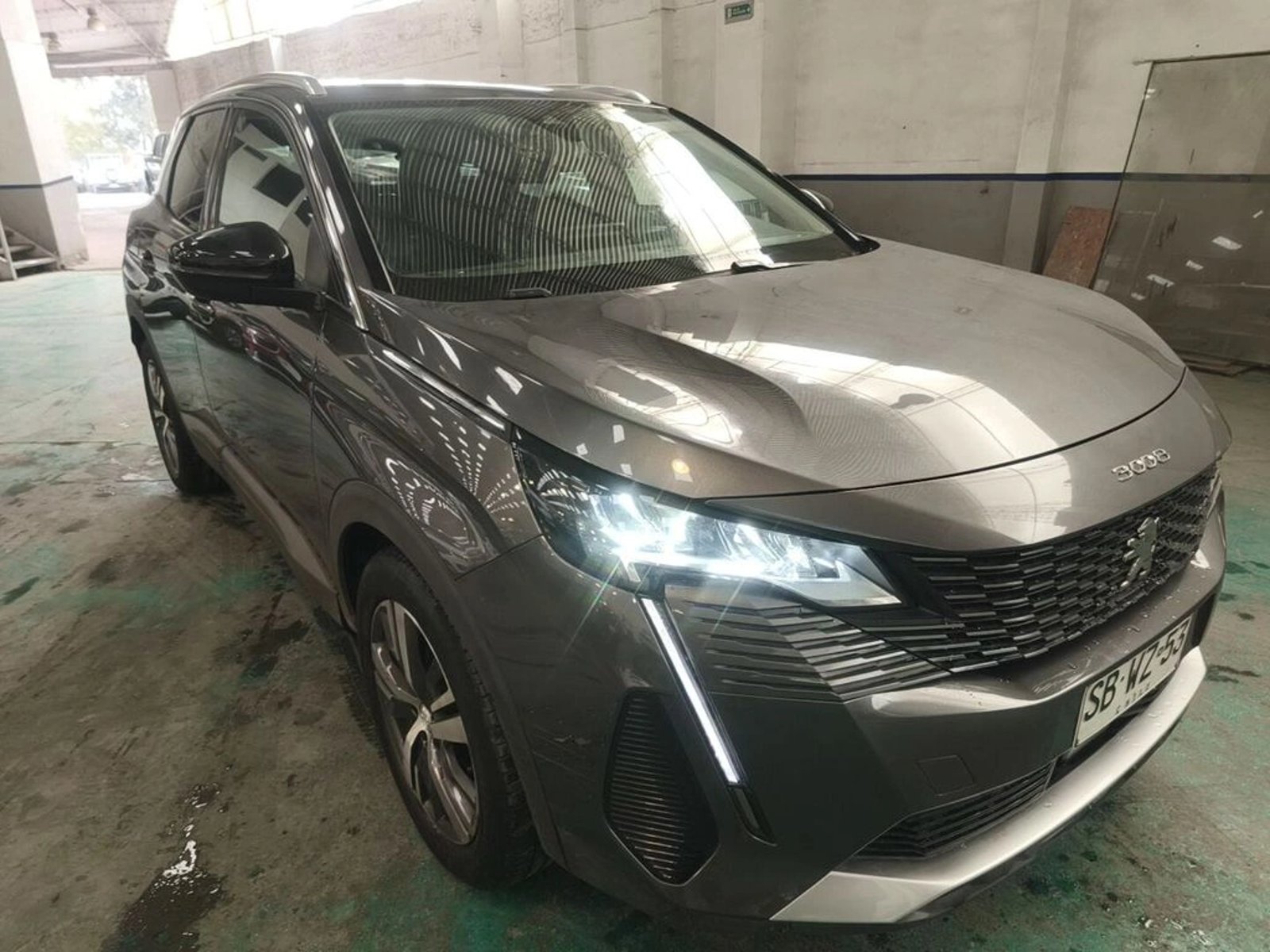 Peugeot 3008 PURETECH 1.2L 2022 - Foto 3 de 14
