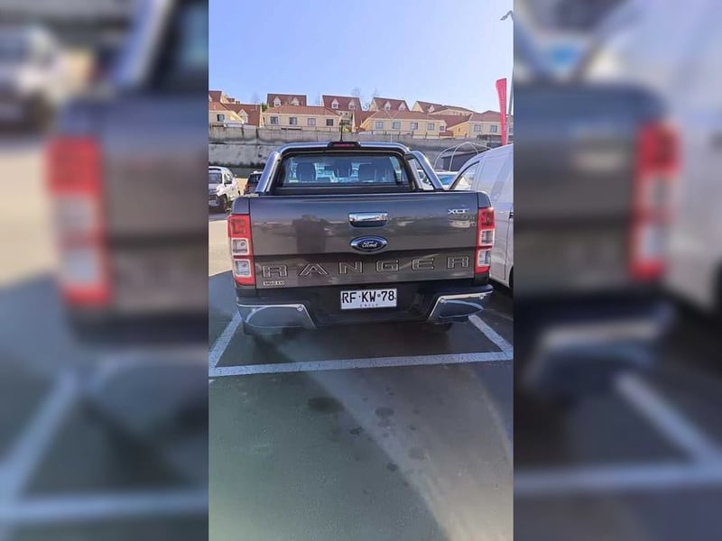 Ford RANGER XLT 4x4 3.2L 2022 - Imagen 3 de 5