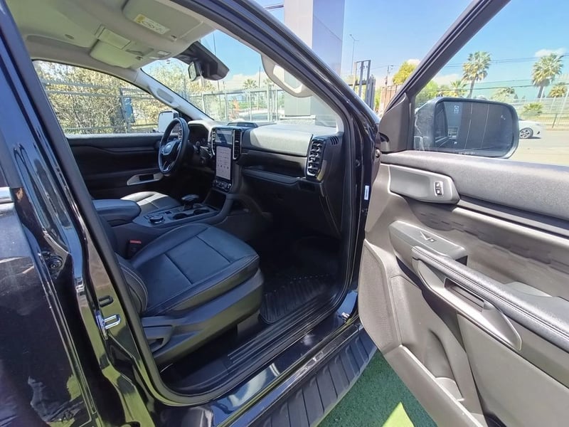 Ford RANGER Limited 4x4 3.0L AT 2024 - Imagen 16 de 17