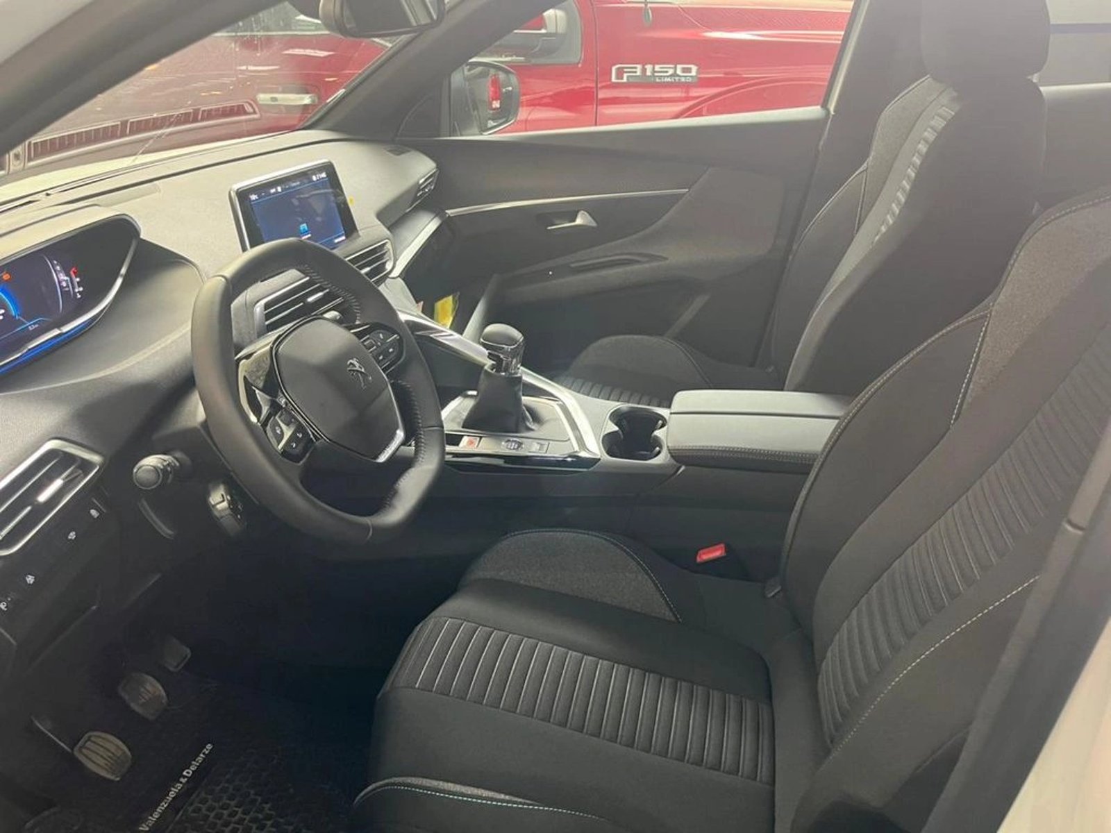 Peugeot 3008 Active Pack Puretech 130 2026 - Imagen 10 de 15