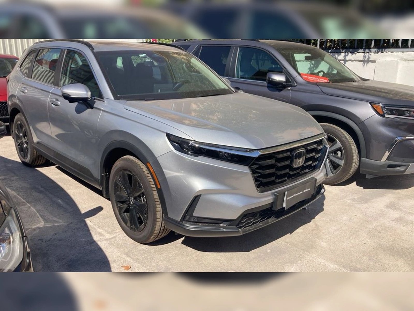 HONDA CR-V Touring 1.5 Turbo 4x4 CVT 2025 - Imagen 4 de 12