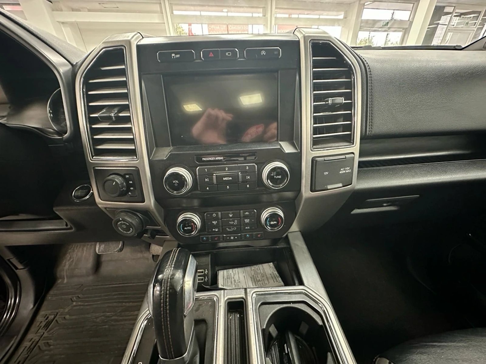 FORD F-150 Platinum 4WD AT 2021 - Imagen 15 de 20