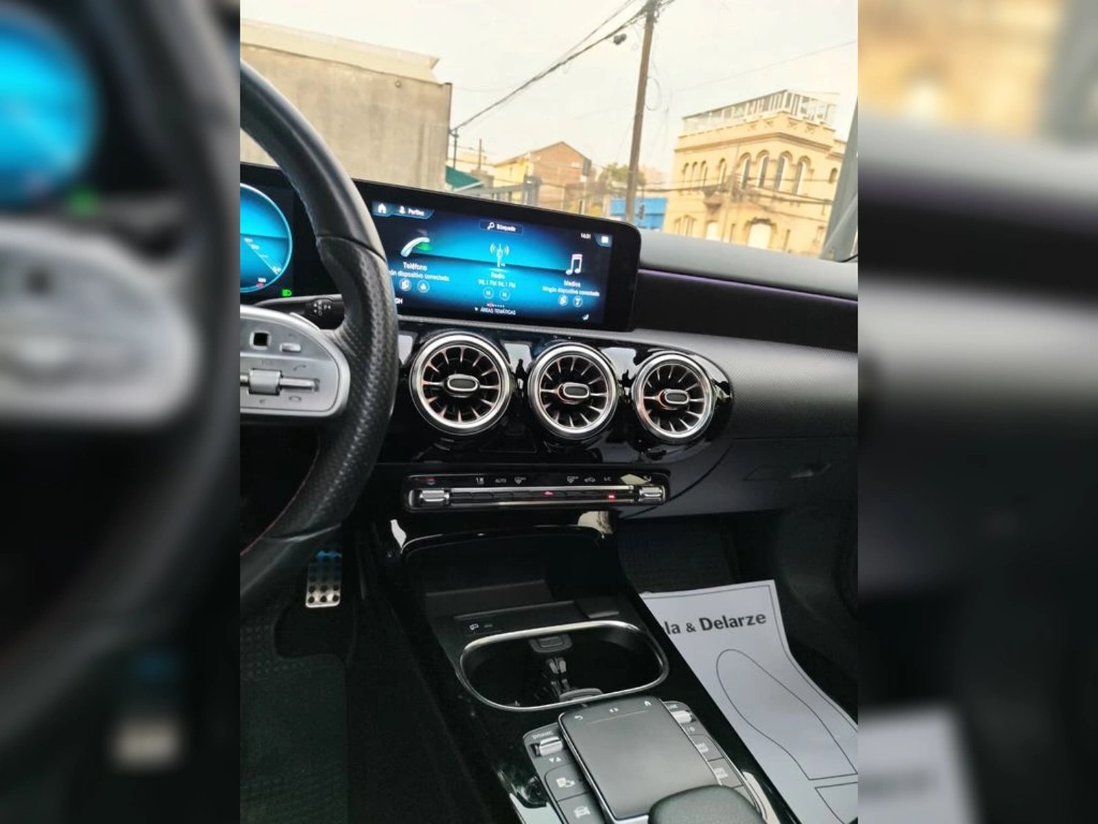 MERCEDES-BENZ A 250 2.0 HB AT 2021 - Imagen 13 de 20